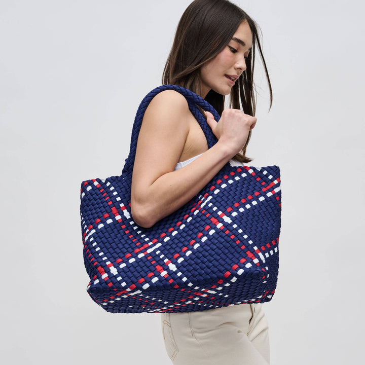 Sky's The Limit - Large Woven Neoprene Tote: Navy Nude
