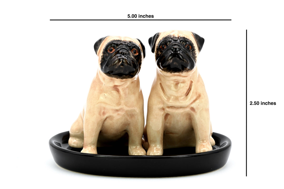 SP9114 SALT AND PEPPER SHAKER Pug and black ceramic tray