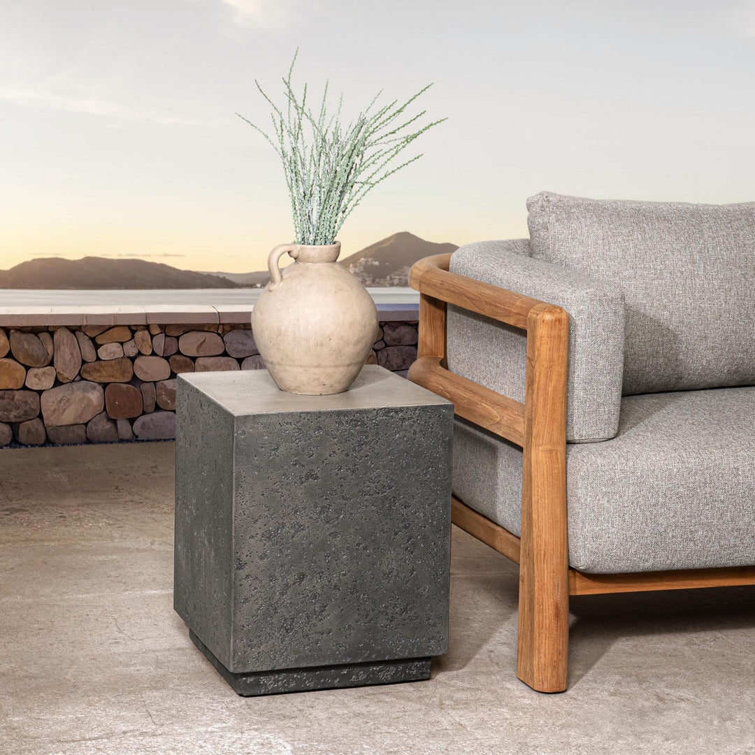 Marwin - Outdoor Square Table