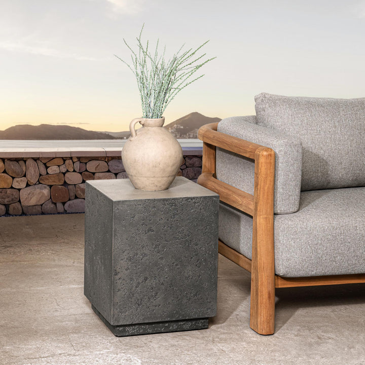 Marwin - Outdoor Square Table