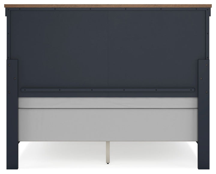 Landocken - Panel Bed