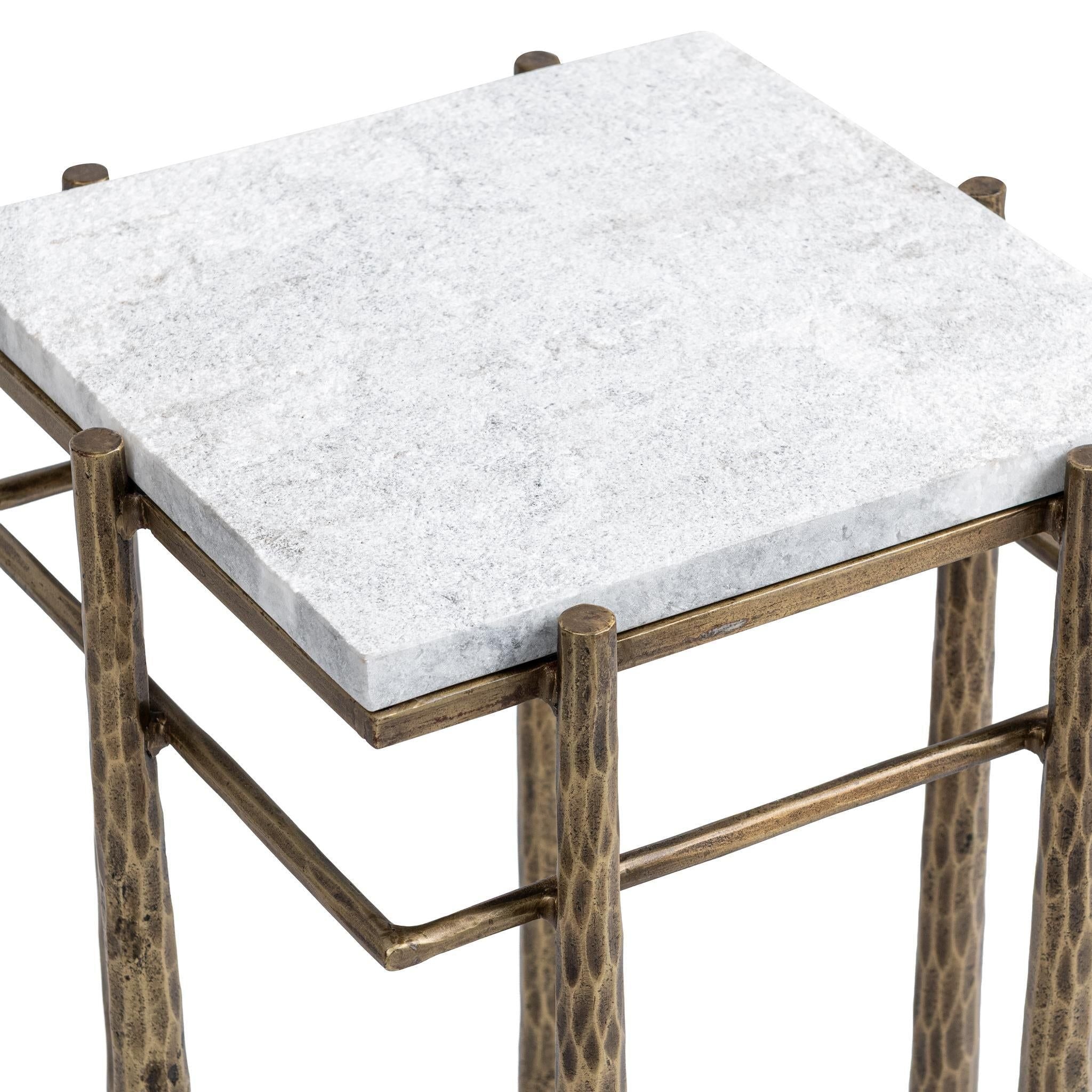 Jasmine - Table