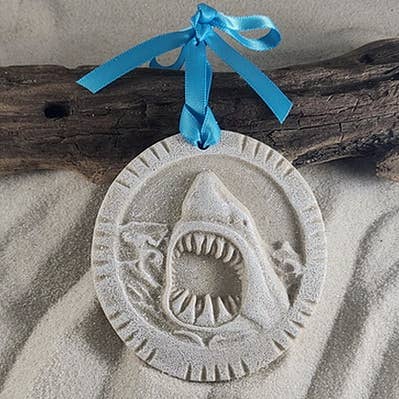 Jaws Shark Attack Sand Ornament: Ribbon and Glitter