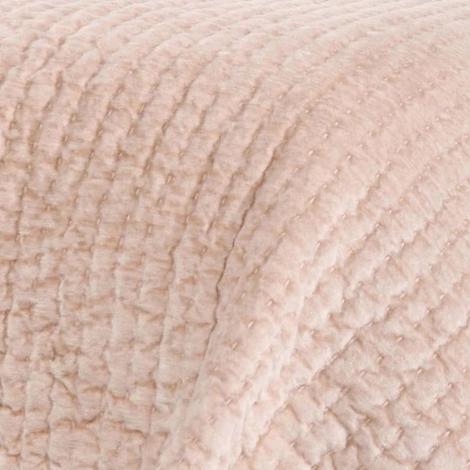 Bari - Velvet Quilt Set