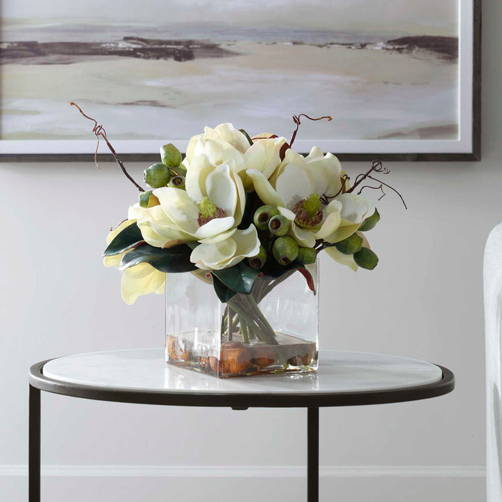 Dobbins Magnolia - Bouquet