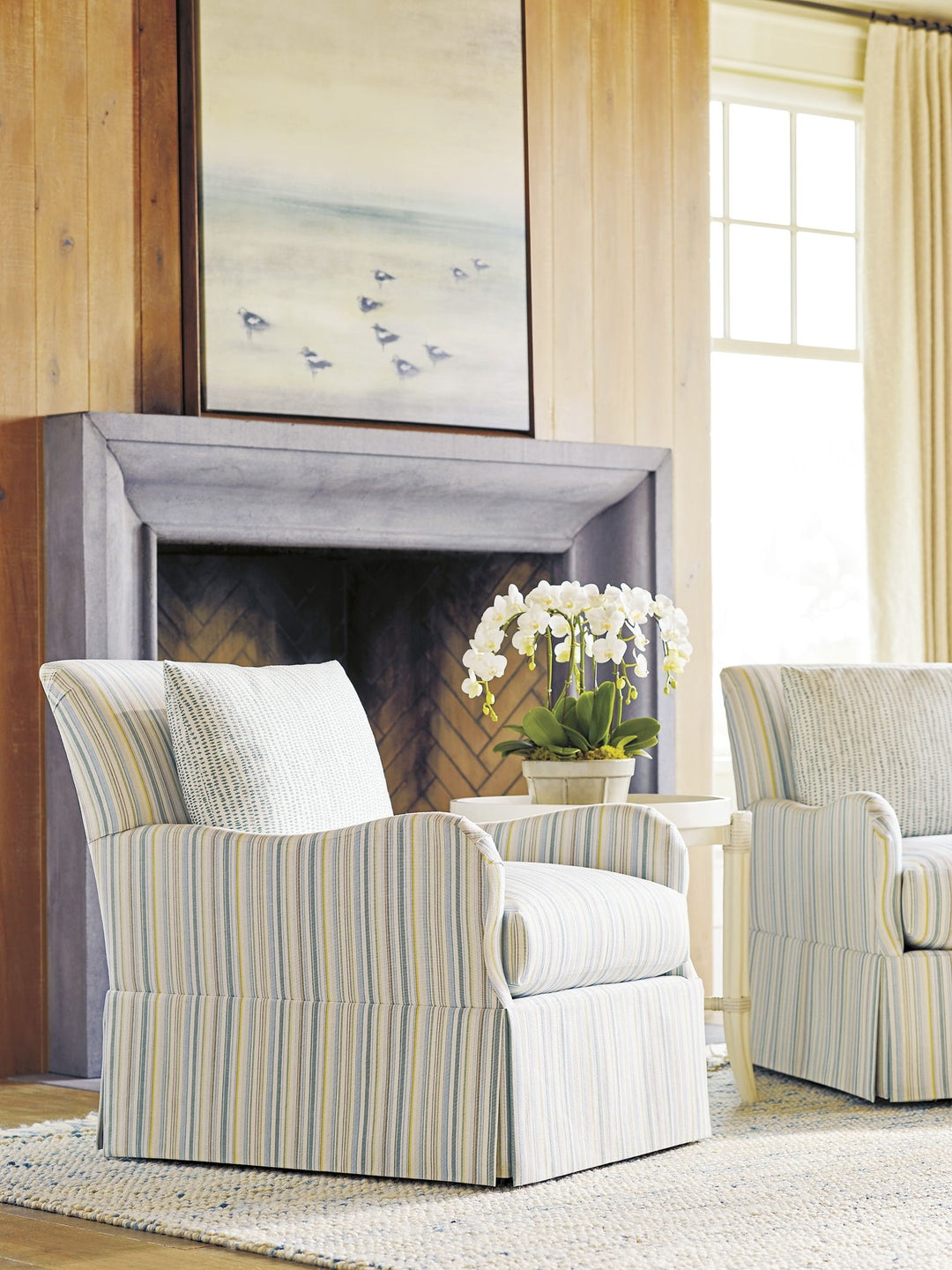 Ocean Breeze - Palm Frond Swivel Chair - White