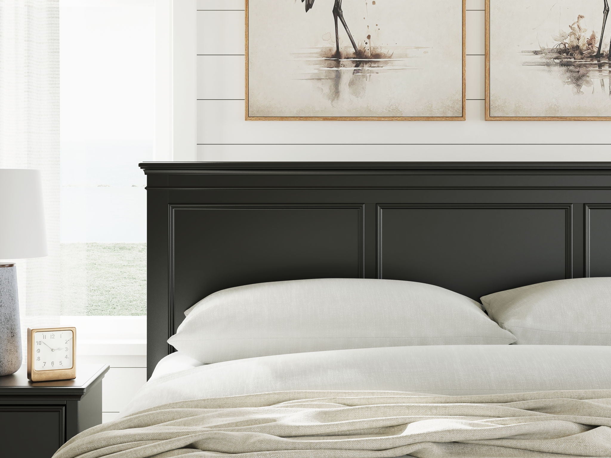 Lanolee - Panel Bed