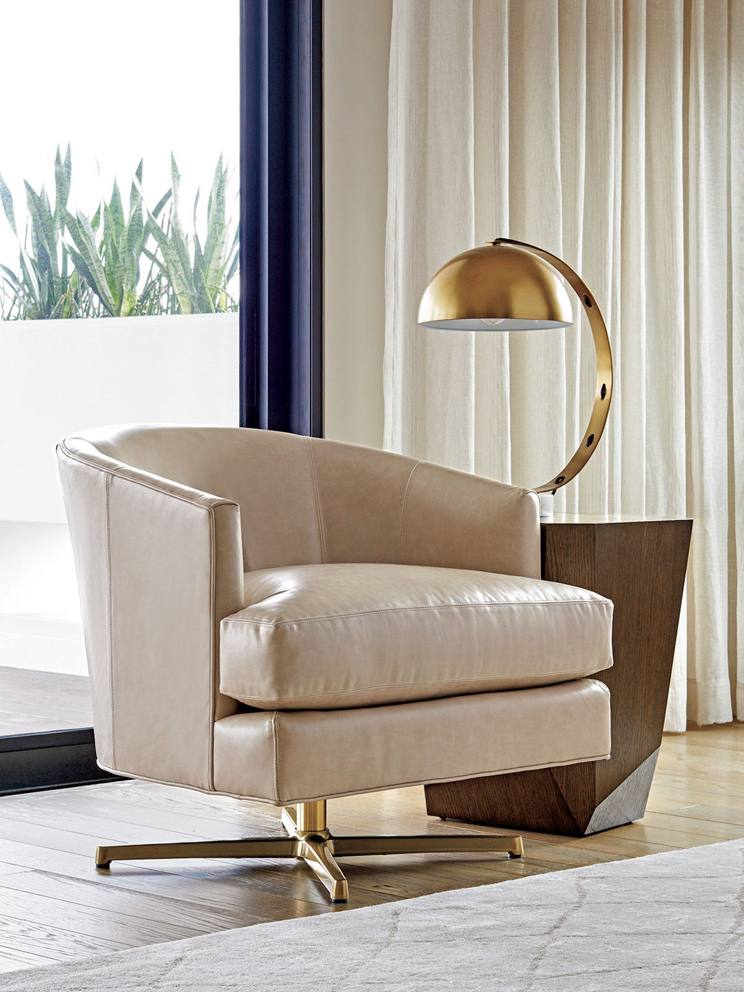 Lexington Leather - Graves Leather Swivel Chair
