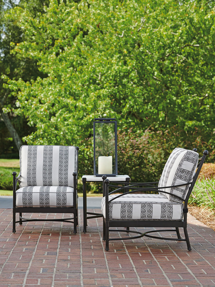 Pavlova - Fabric Lounge Chair - White