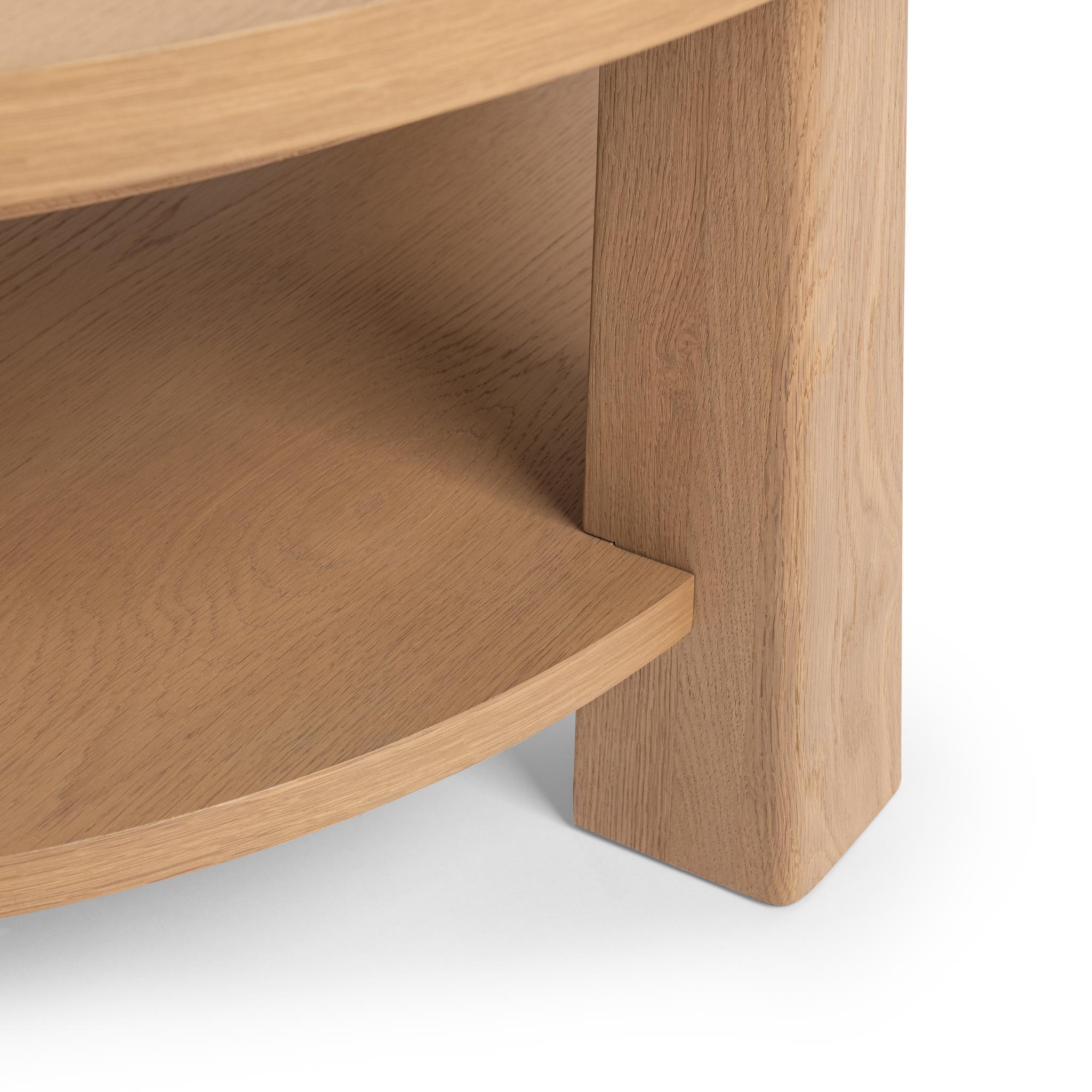 Kenzie - Table