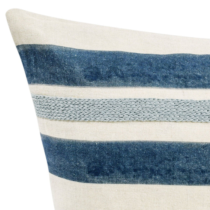 Catania - 22" x 22" Seiano Pillow - Blue