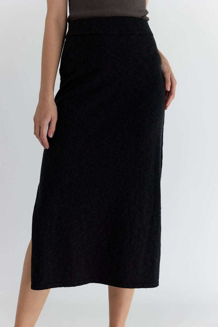 The Rosey Skirt | Midi Skirt with Side Slit: BLACK / MEDIUM