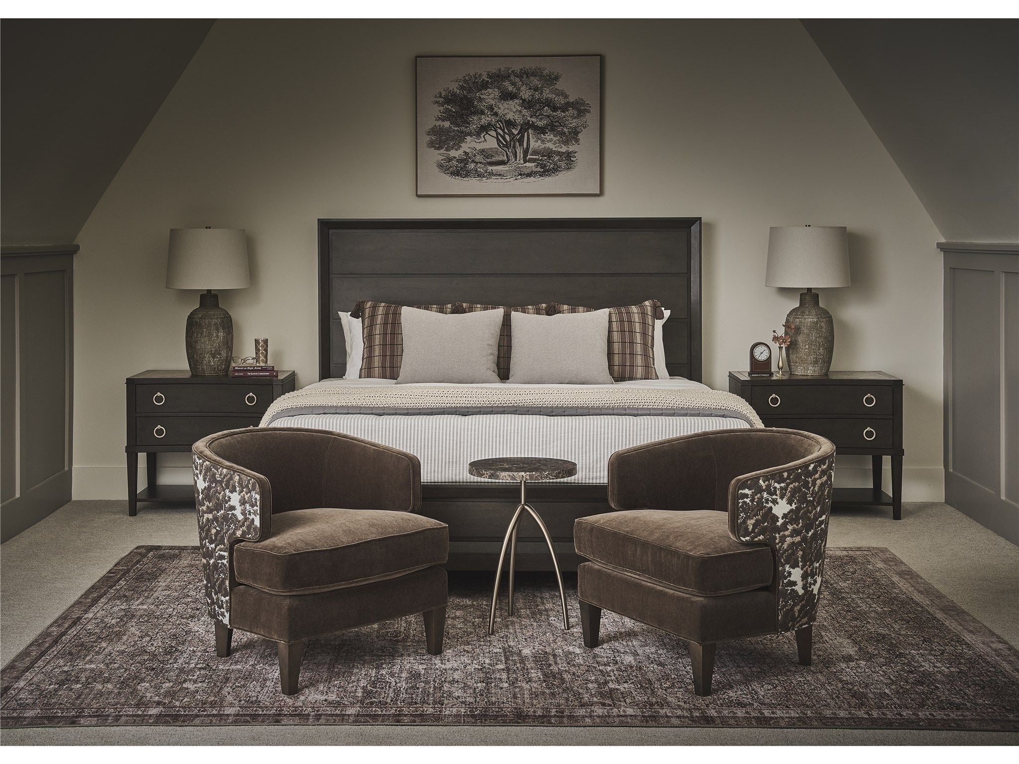 Fenwick - Panel Bed