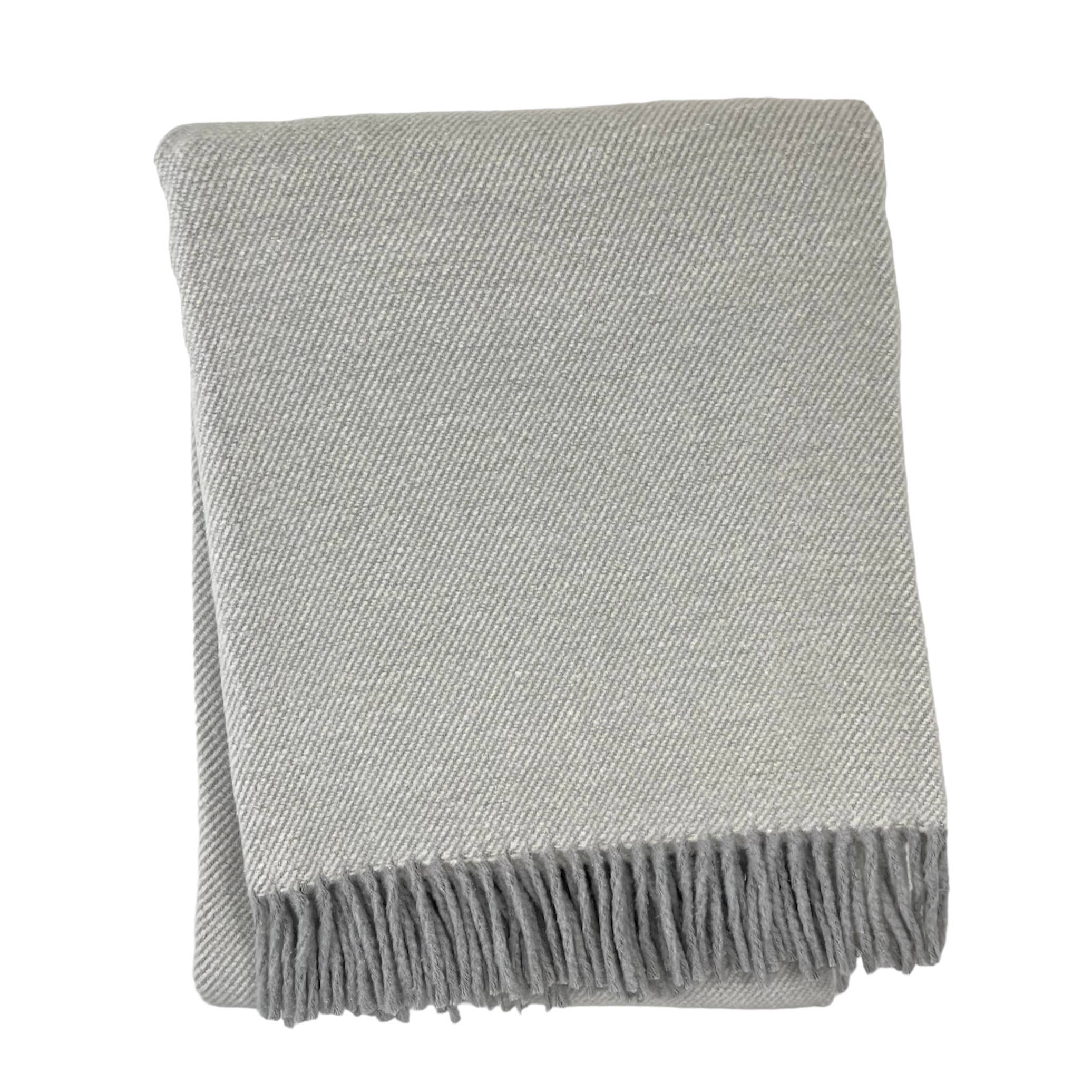342 Pixel Design Fringed Throw