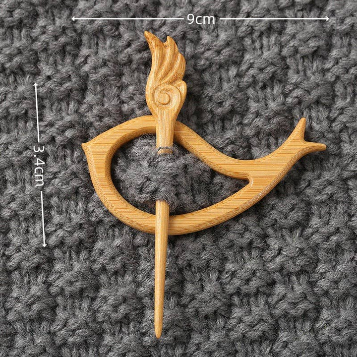 Wooden Shaped Brooch: Whale 2