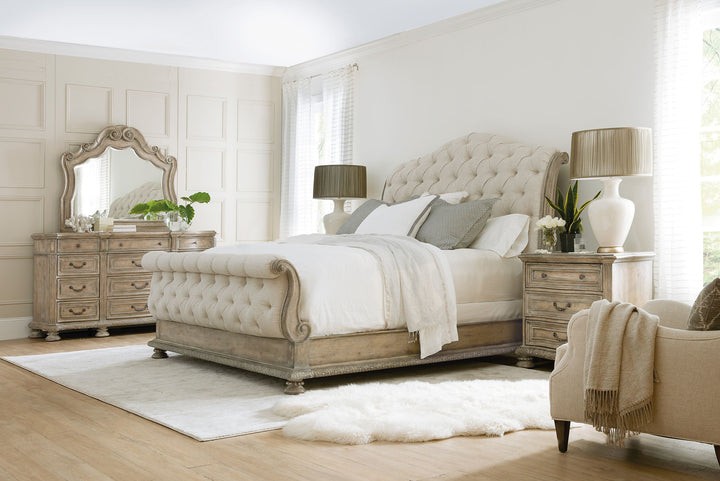 Castella - Upholstered Bed