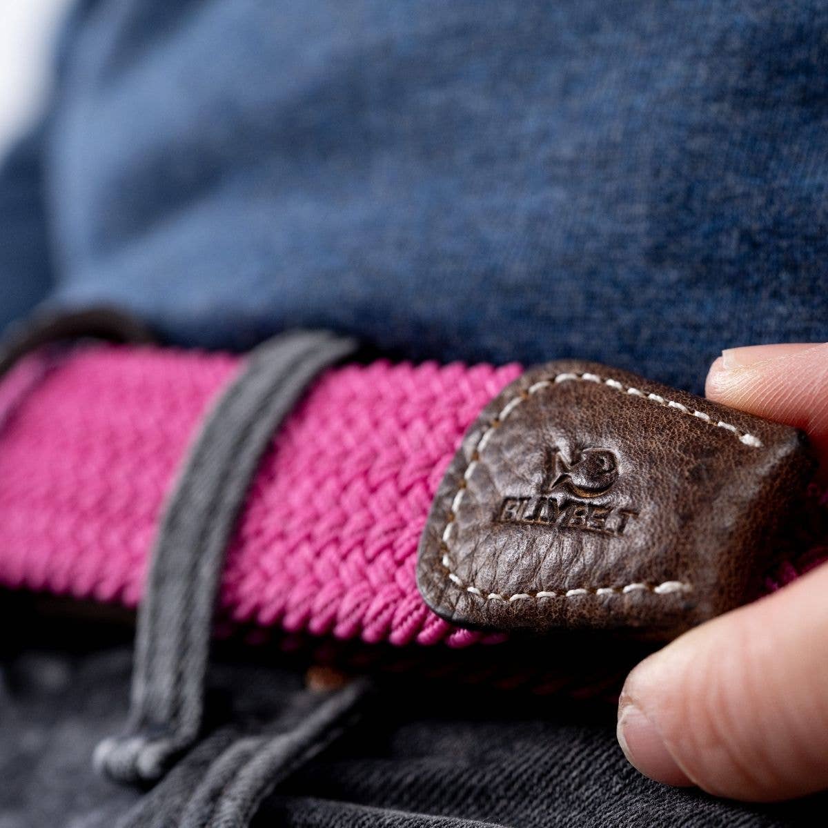 Magenta pink elastic braided belt: Size 2