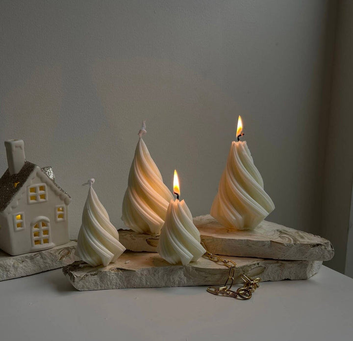 Christmas Tree Candles: Green / 1 / Swirl Christmas tree