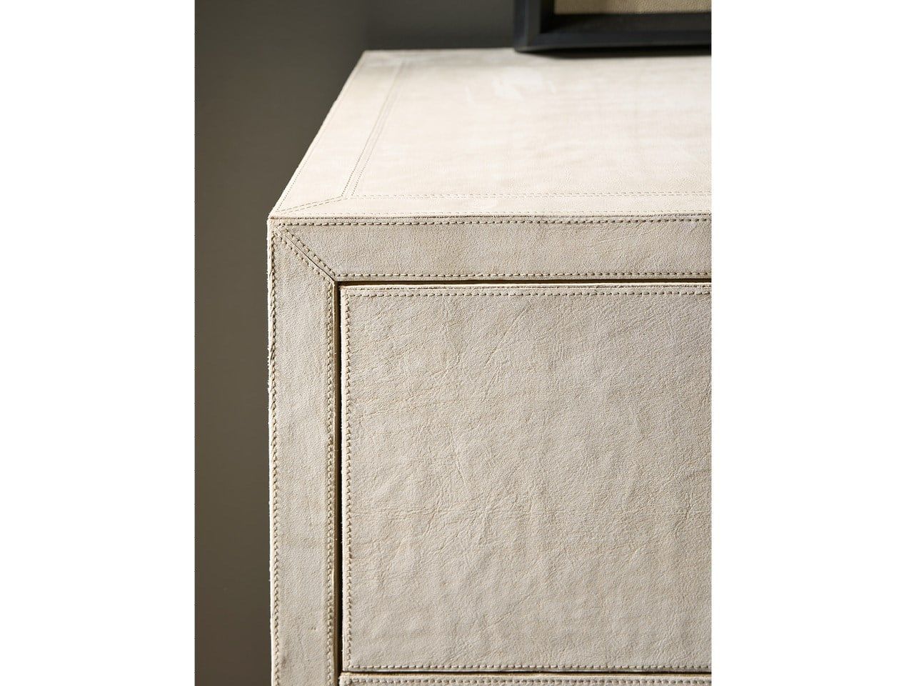 Modern - Lira Dresser - Beige