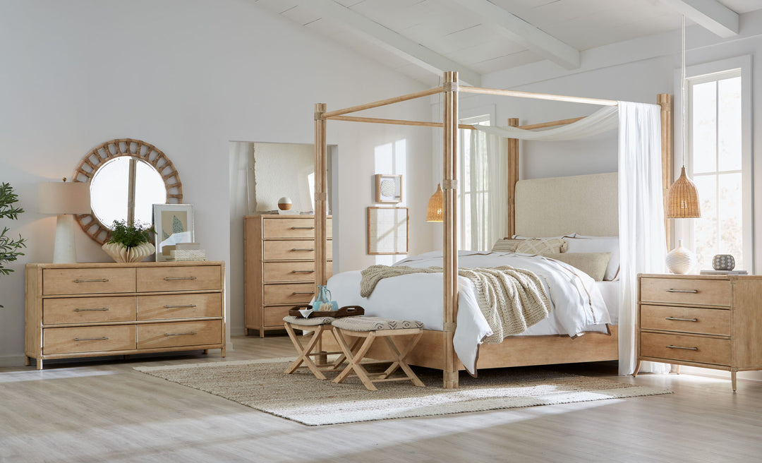 Retreat - Camp Stool Bed Bench