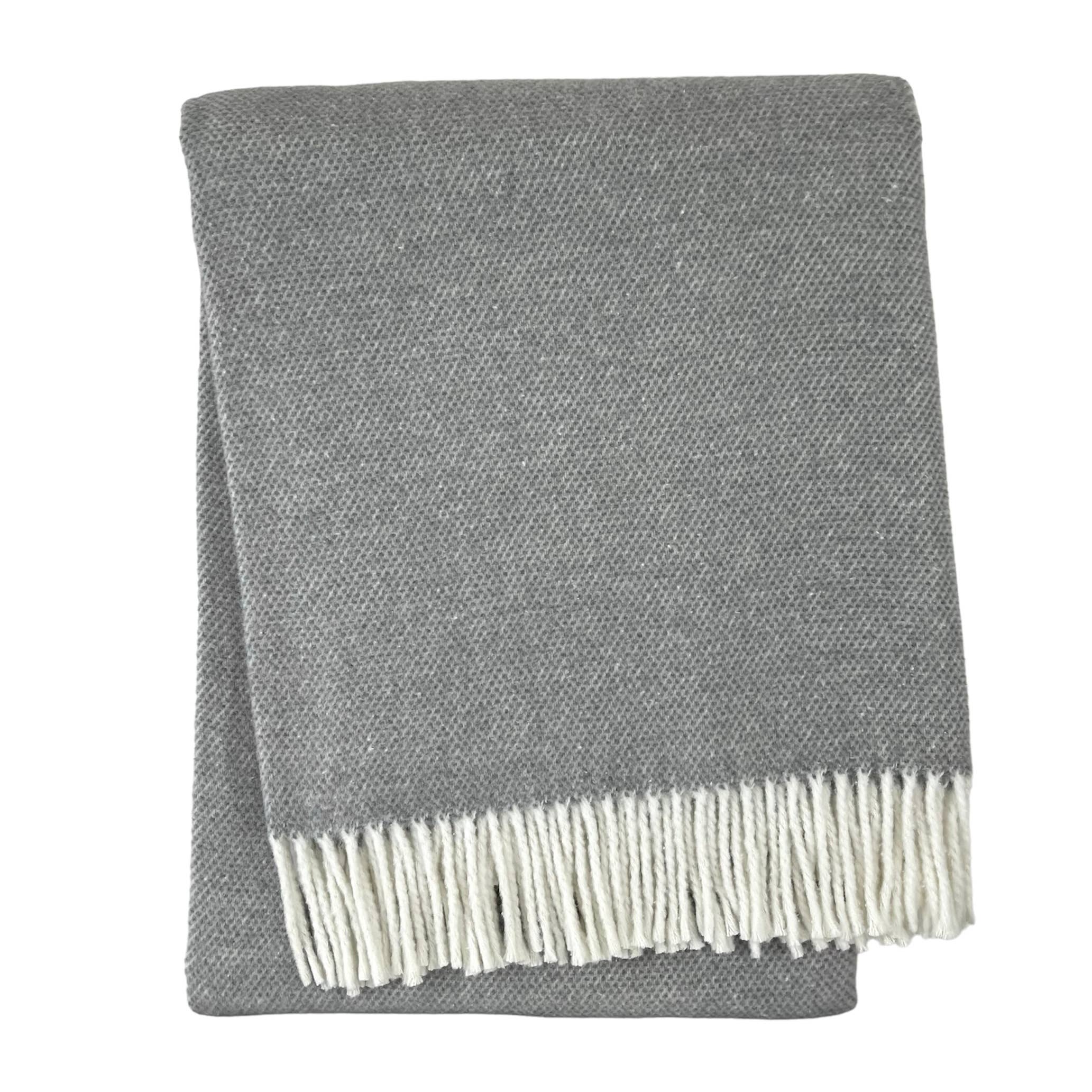 342 Pixel Design Fringed Throw