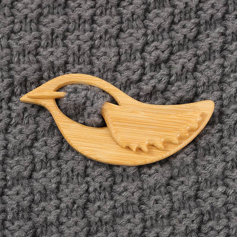 Wooden Shaped Brooch: Dog