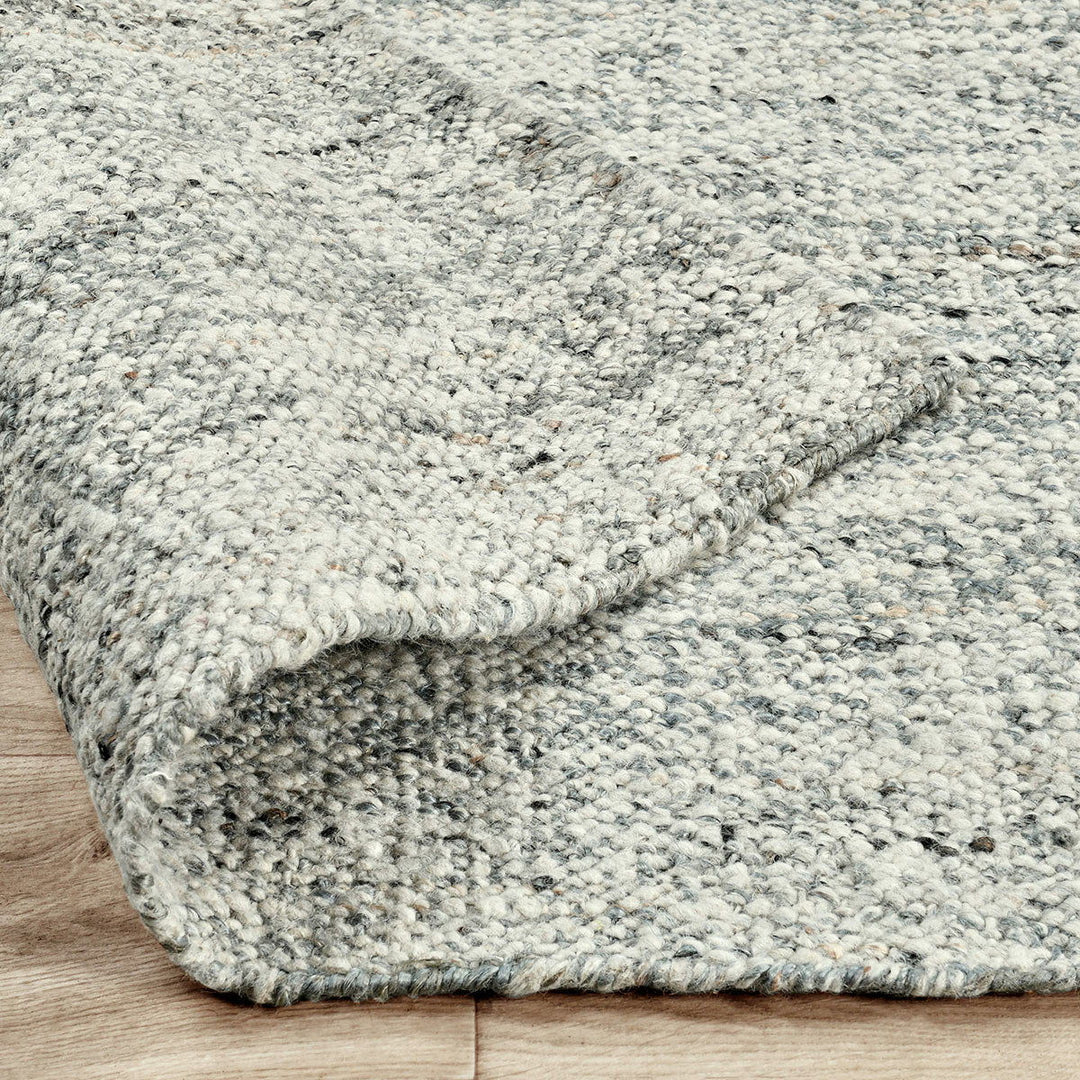 Oslo - 1' x 1' Rug