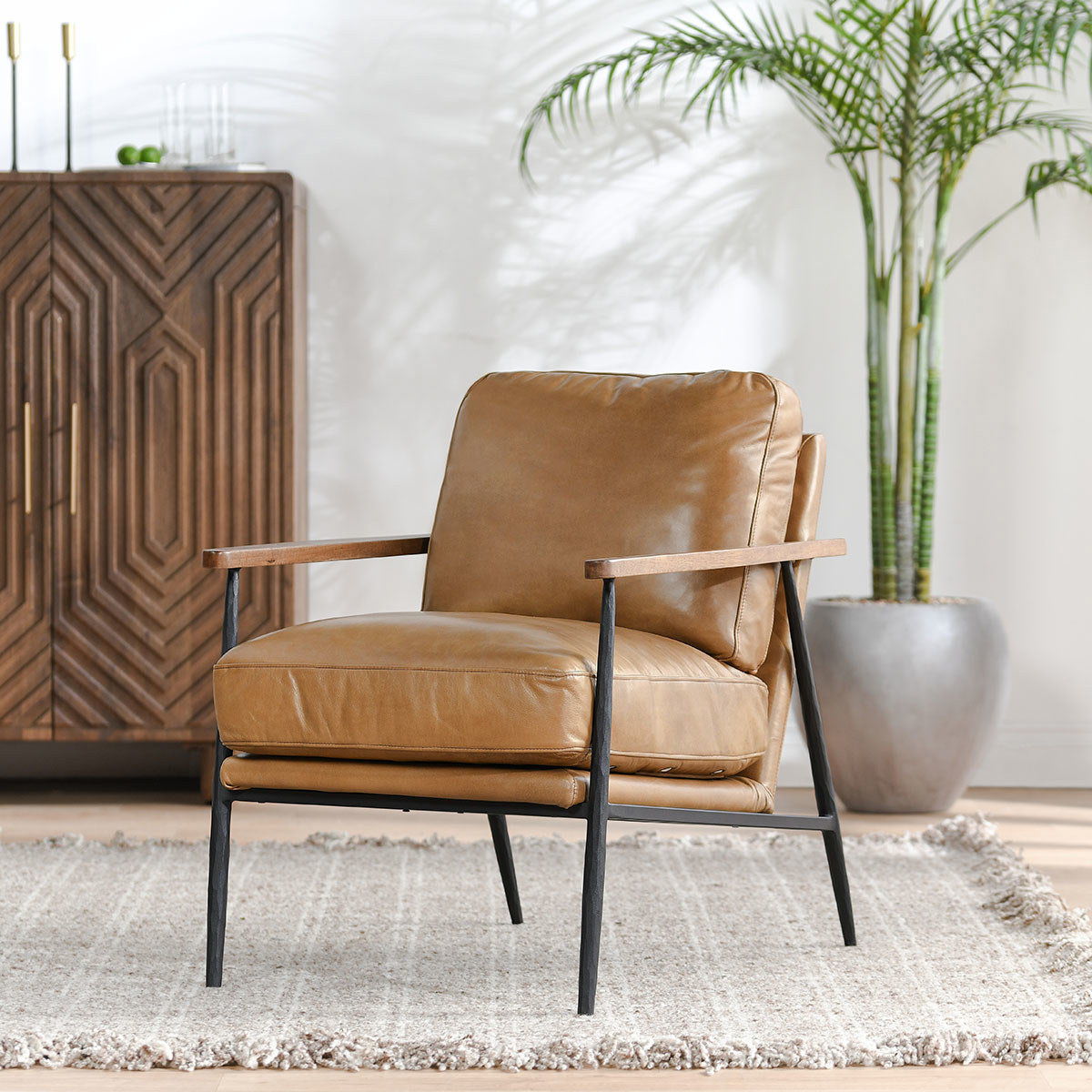 Christopher - Club Chair