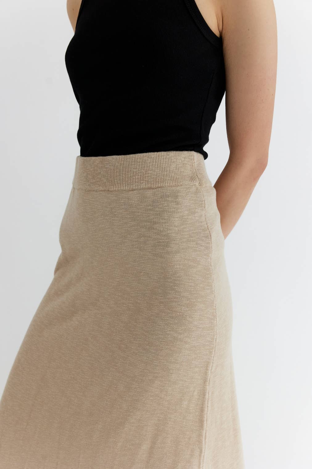 The Rosey Skirt | Midi Skirt with Side Slit: BLACK / LARGE