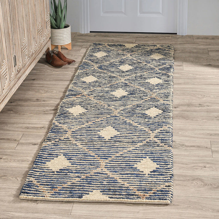 Rustica - 2.6' x 8' Rug
