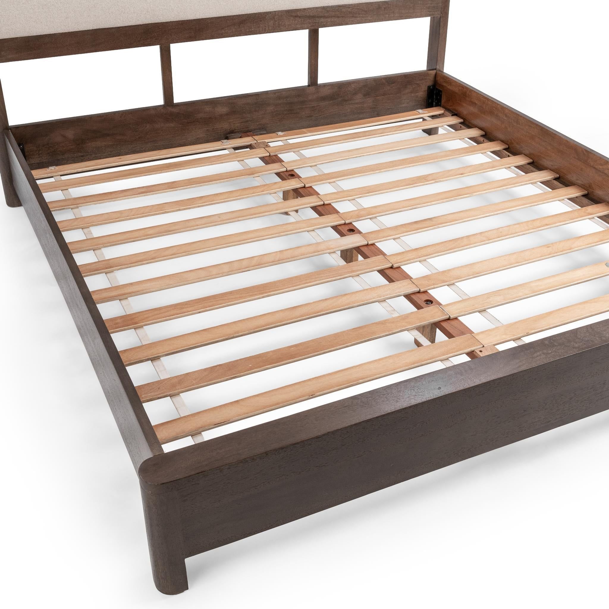 Baylee - Bed