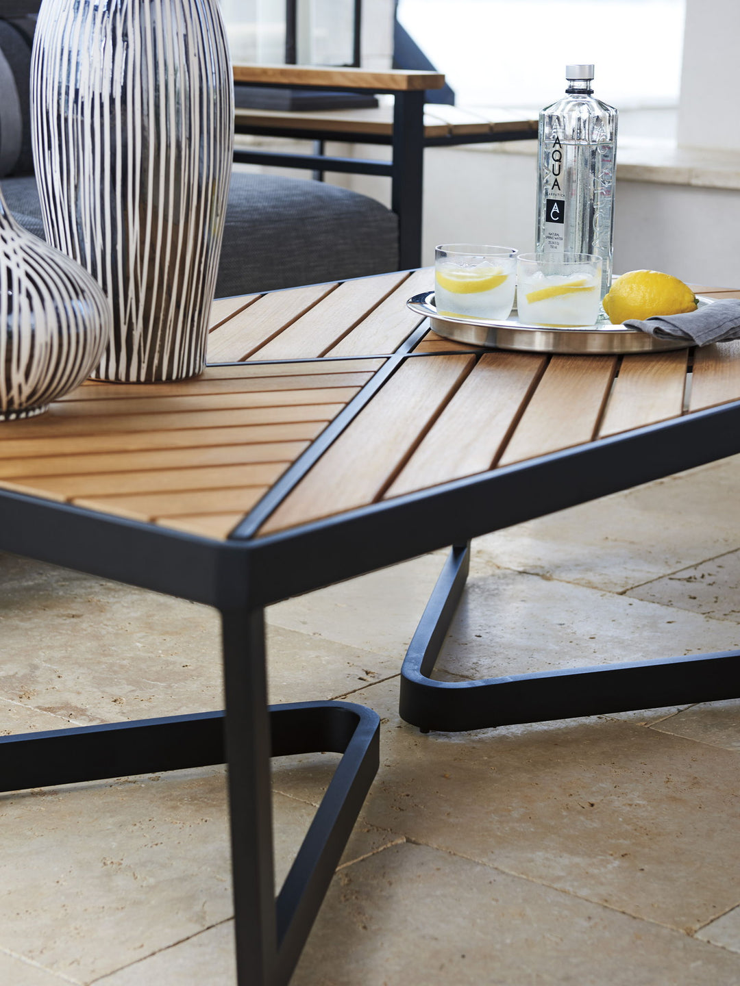 South Beach - Rectangular Cocktail Table - Dark Gray