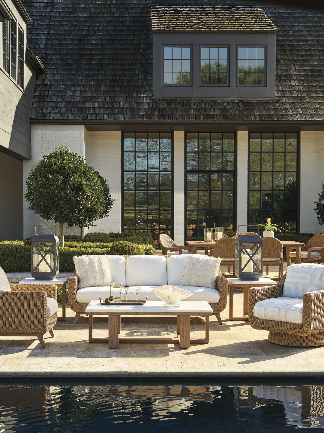 Isle Of Palms - Sofa - Dark Brown / White
