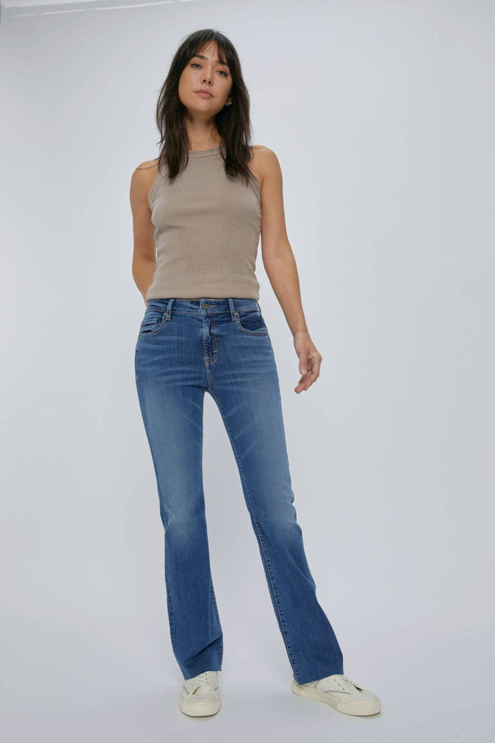 DARK WASH CLEAN STRETCH BOOTCUT: 25