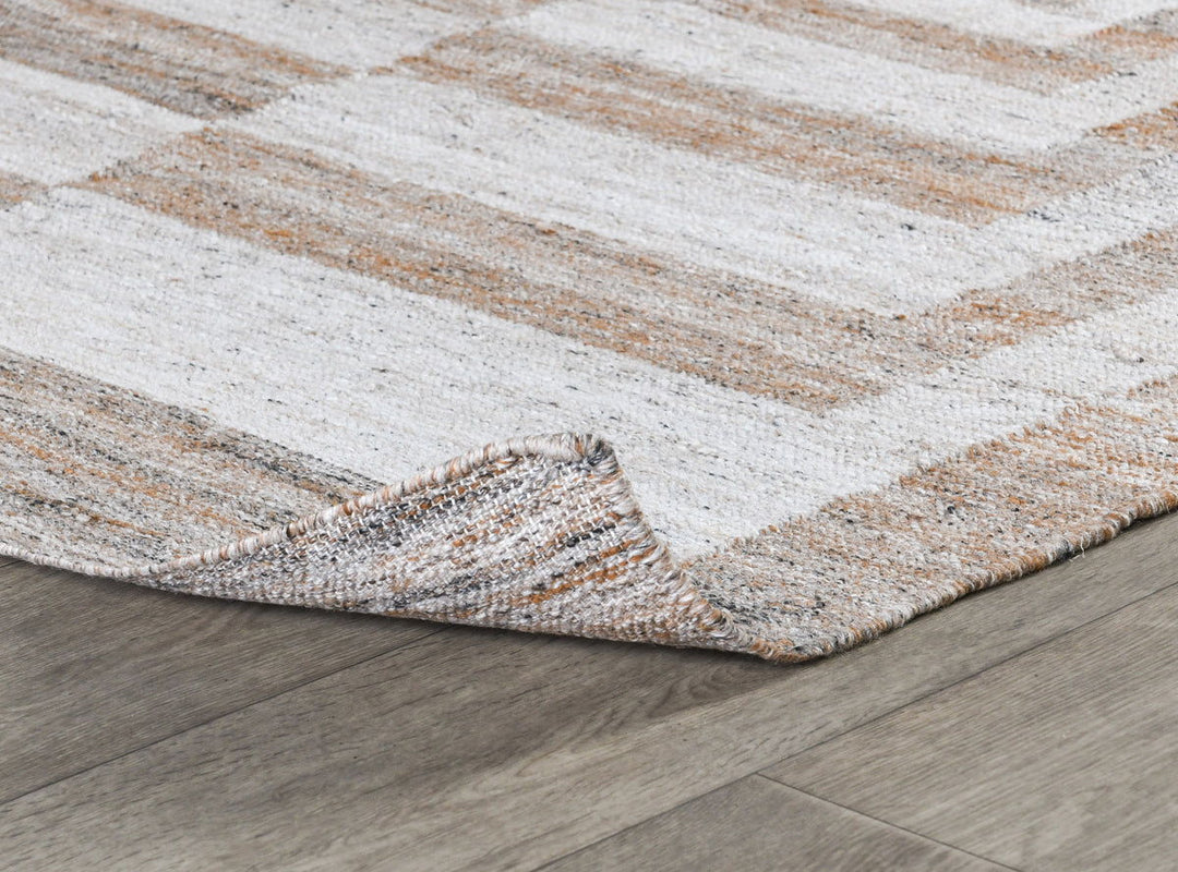 Mirage - Indoor/Outdoor Mesa Rug - Sand Multi
