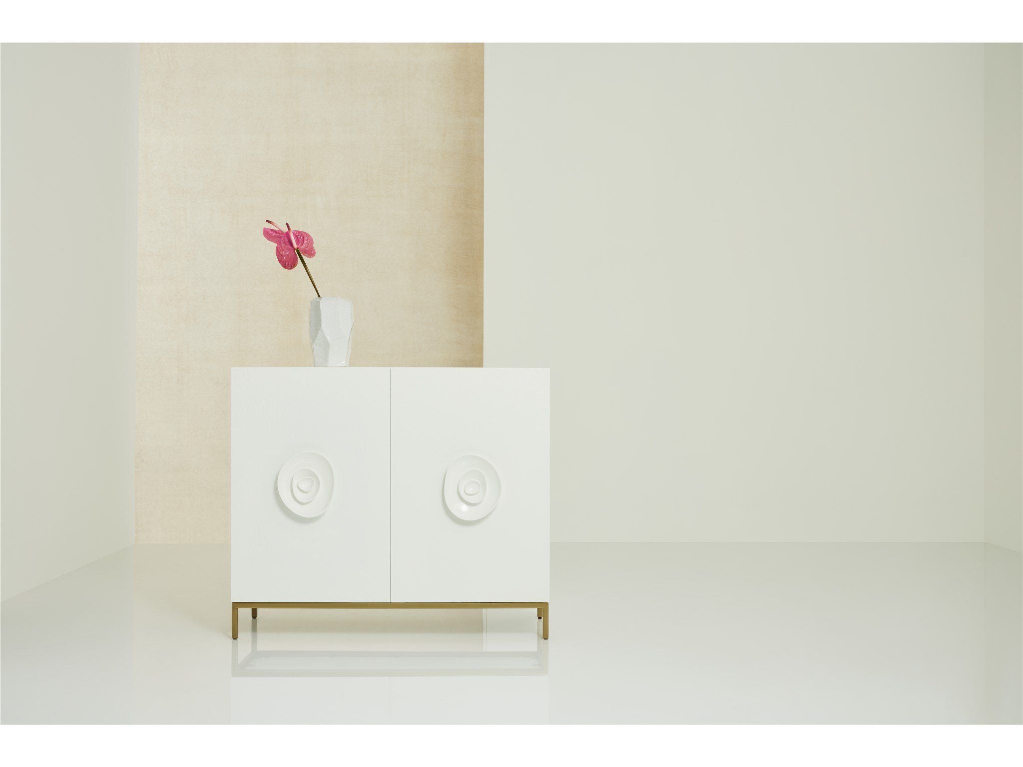 Tranquility-Miranda Kerr Home - Fleur Hall Chest - White