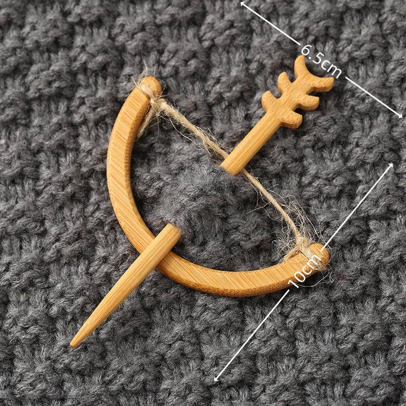 Wooden Shaped Brooch: Whale 2