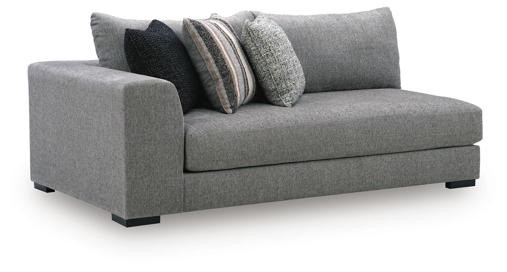 Living Room > Chaises