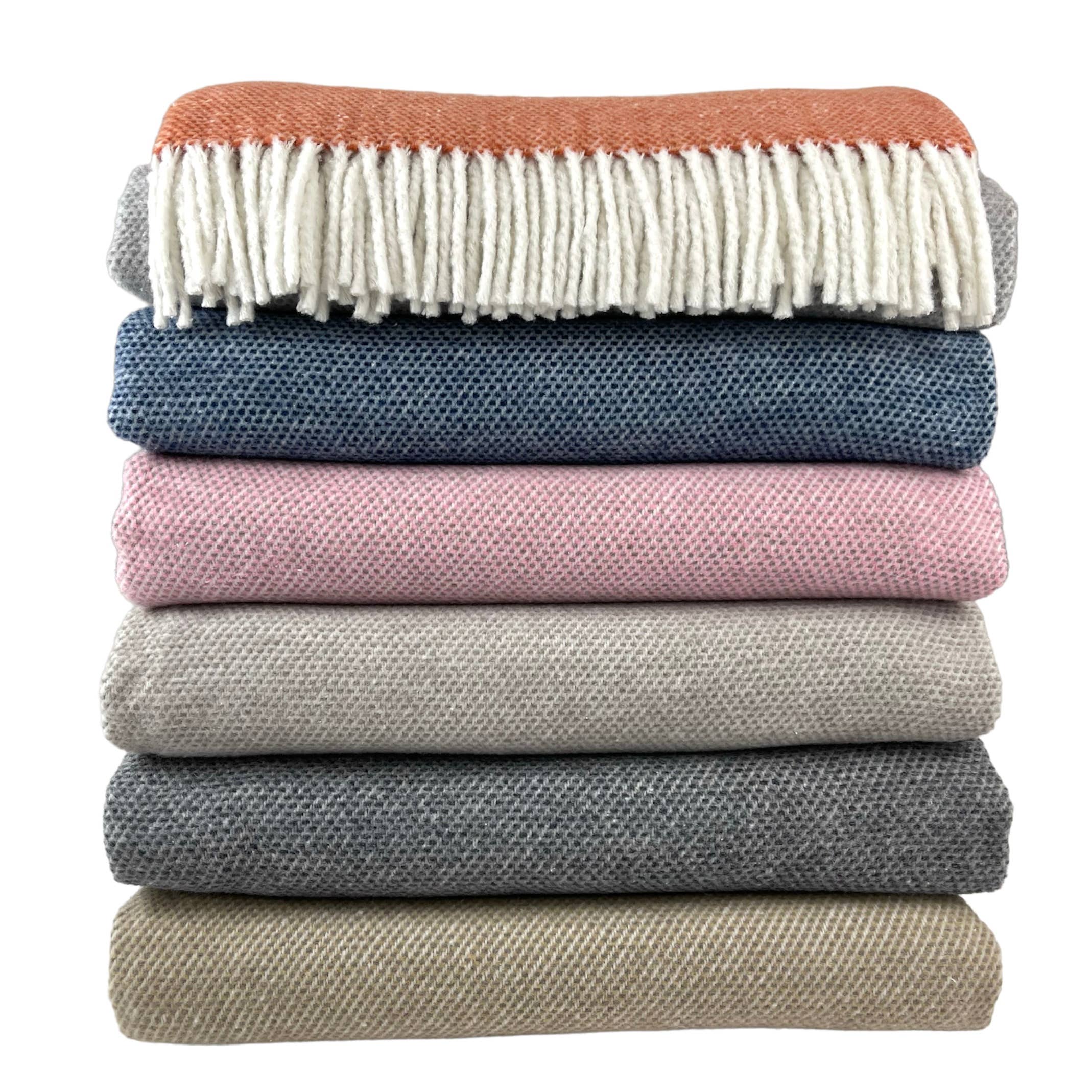 342 Pixel Design Fringed Throw