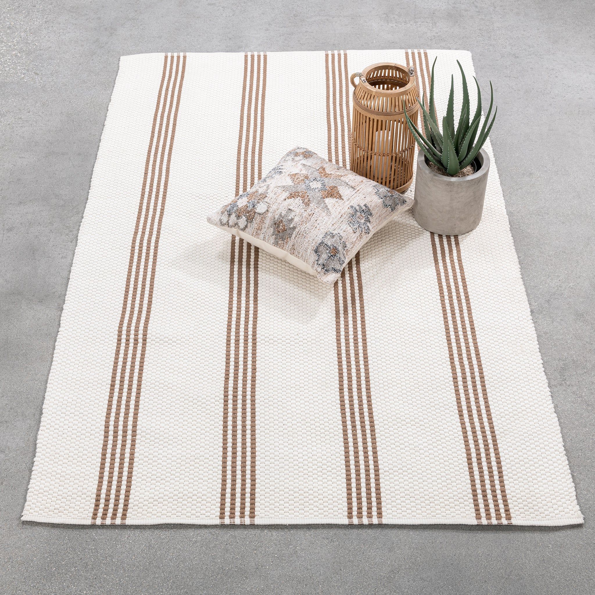 Performance Sorrento Stripe - Rug 2.6' x 8'