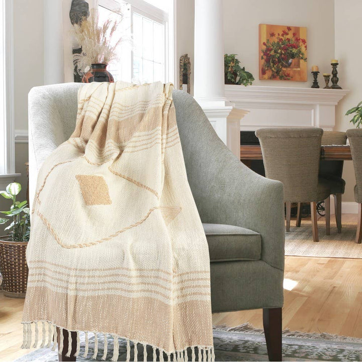 Coastal Edge Geometric Diamond Throw Blanket with Fringe: Blue/White