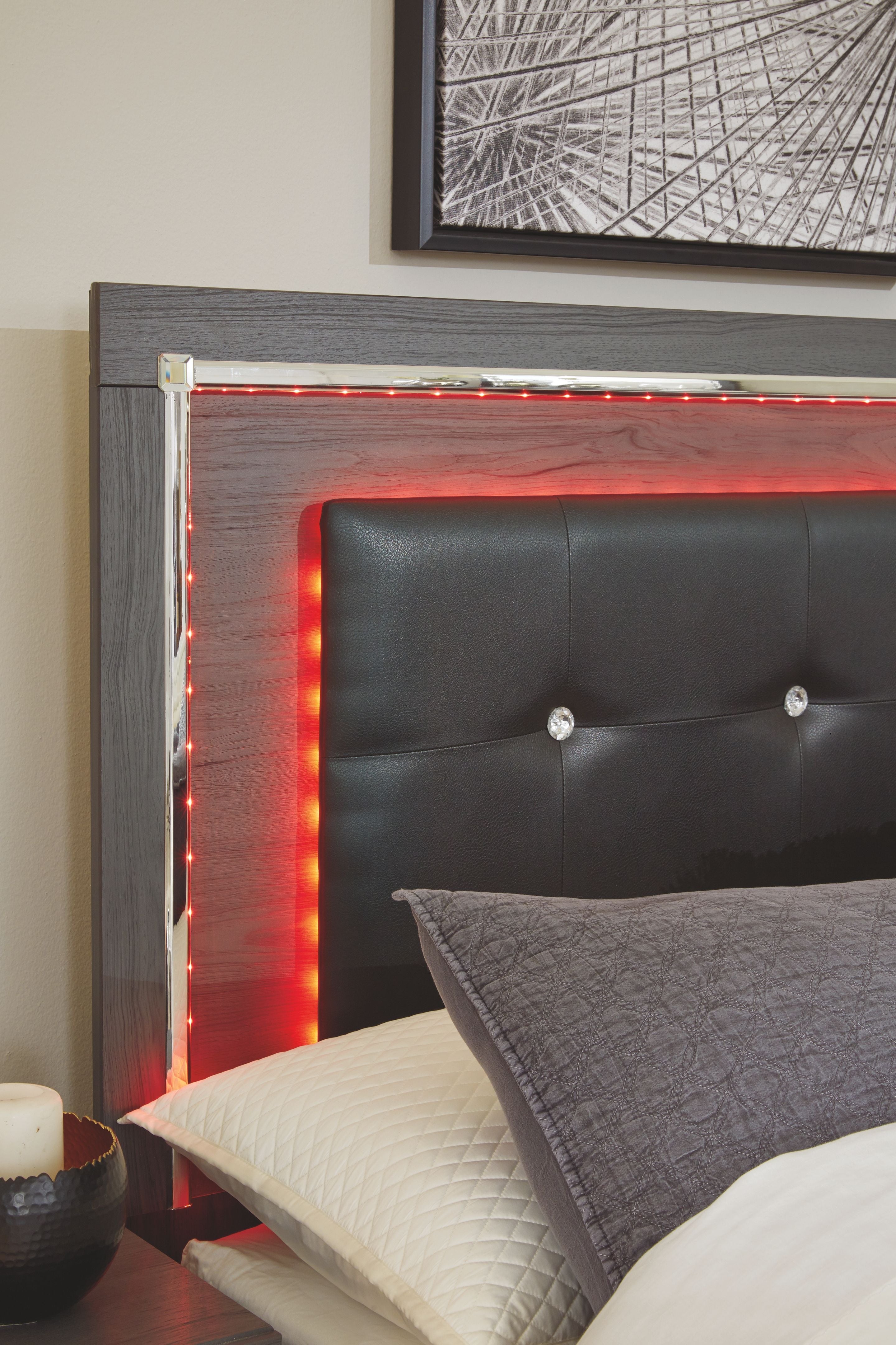 Lodanna - Storage Bed Set