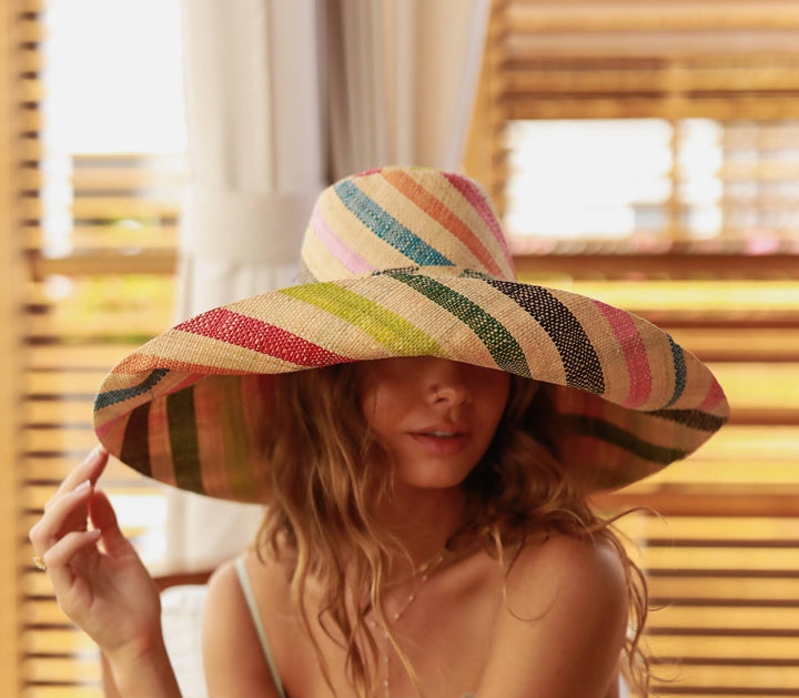 Sun Hats: Colored Stripes Packable 5" & 7" Brim Raffia Straw: 5" Brim / Carmalita Stripes