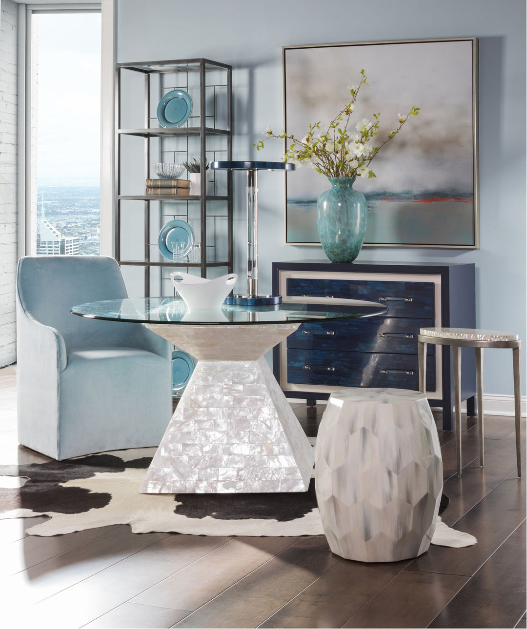 Signature Designs - Gravitas Round Spot Table - Pearl Silver