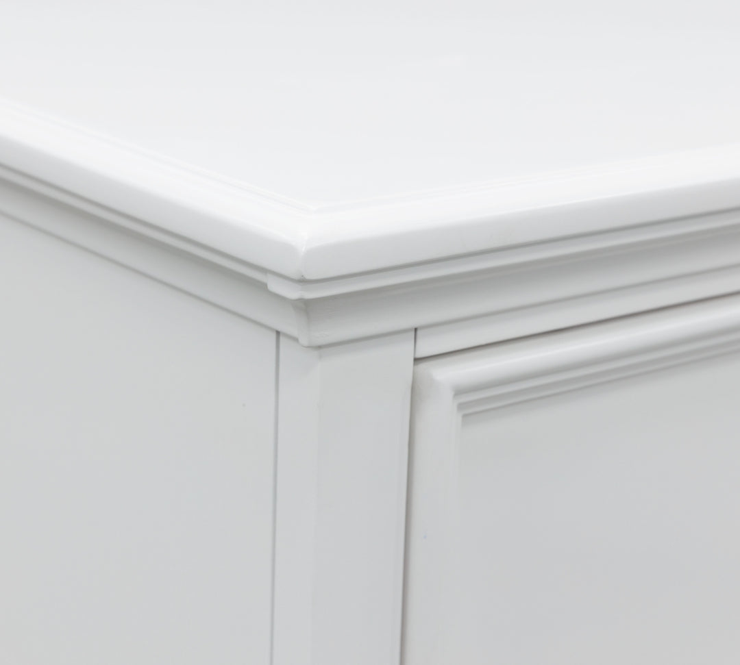 Fortman - White - Five Drawer Chest