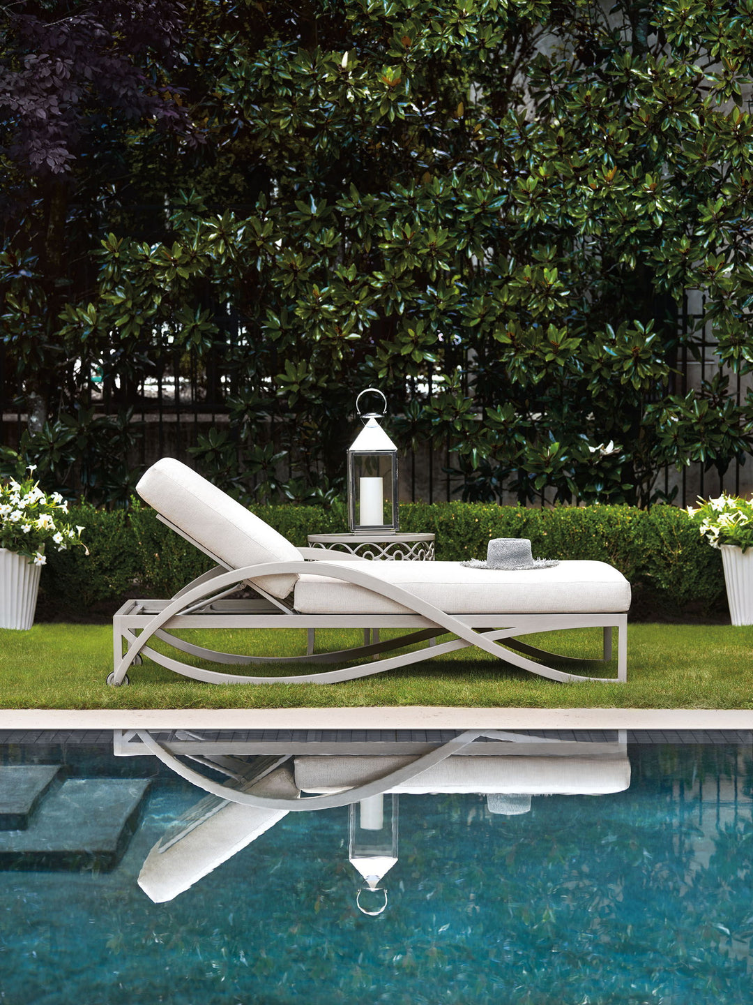 Silver Sands - Chaise Lounge - Pearl Silver