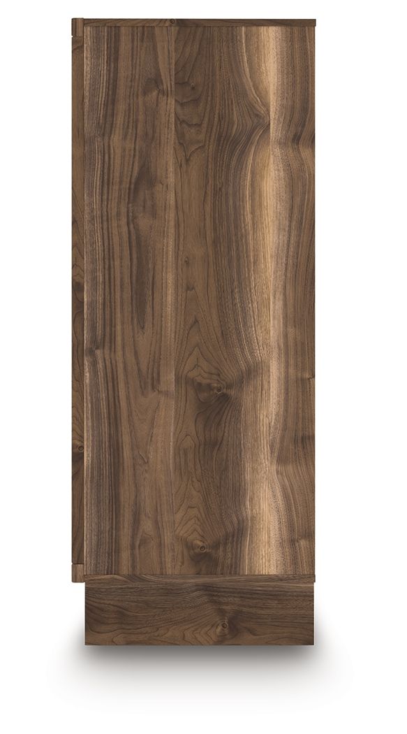 Chirason - Brown - Five Drawer Wide Chest