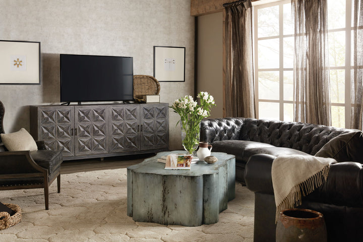 Beaumont - Entertainment Console