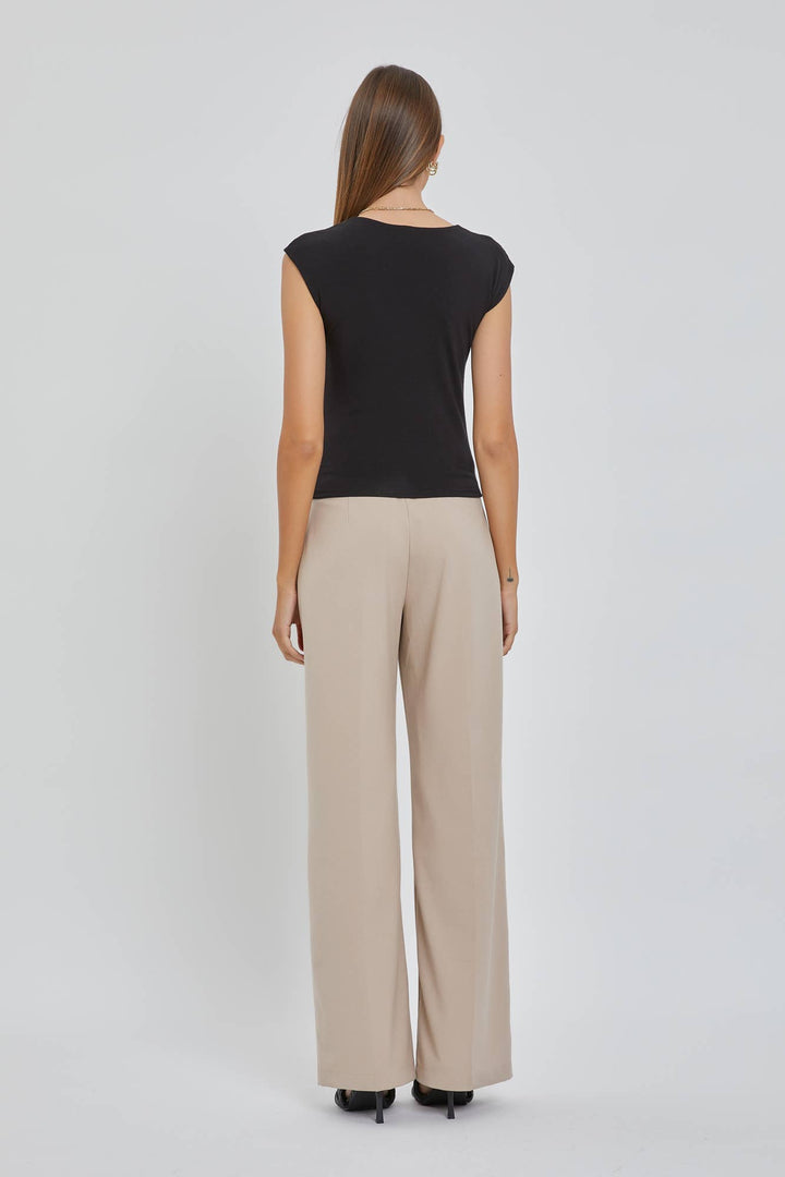 BASIC CAP SLEEVE KNIT TOP: Small / Mocha