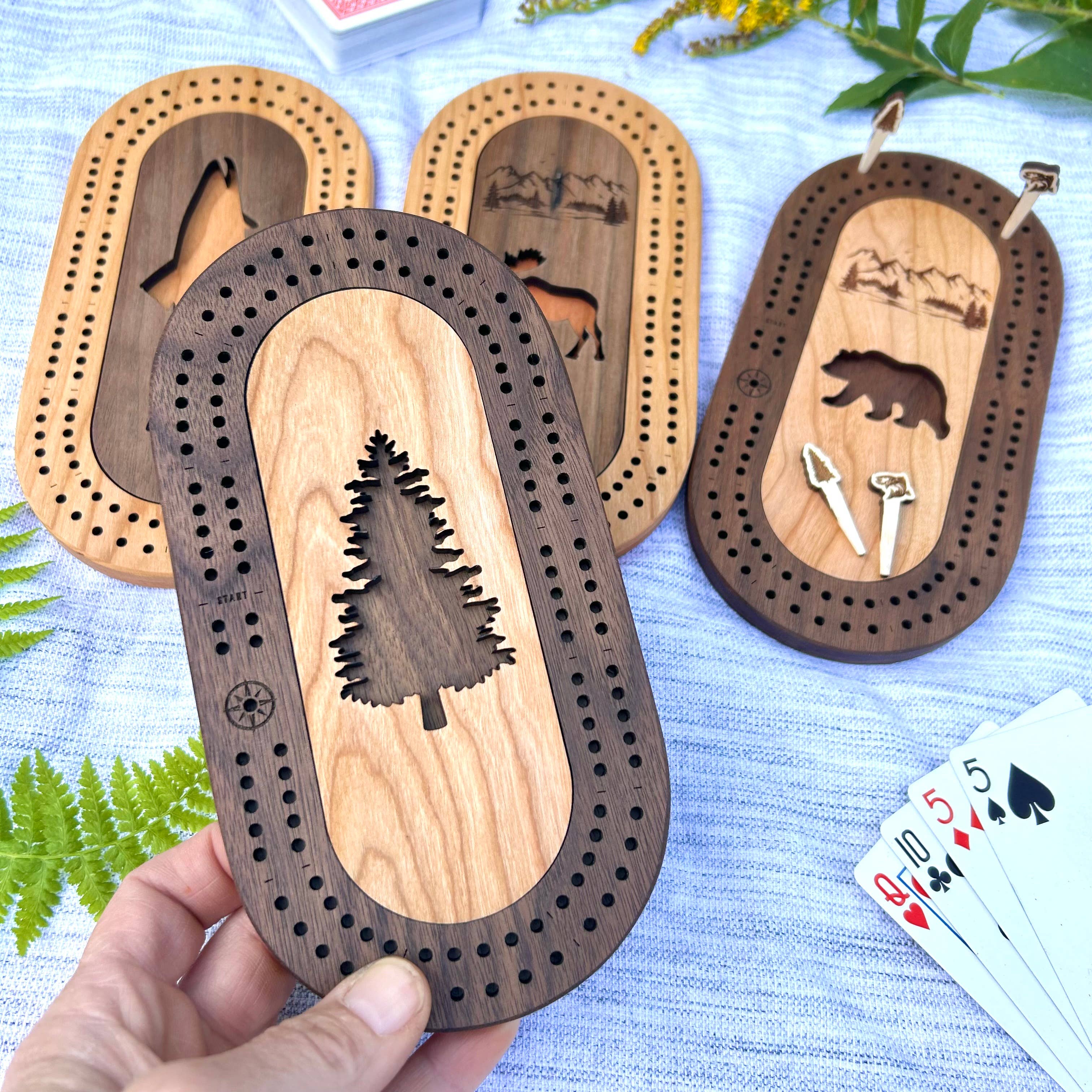 Wildlife Mini Travel Cribbage Board & Custom Pegs Set: Fish / Select best pegs for us